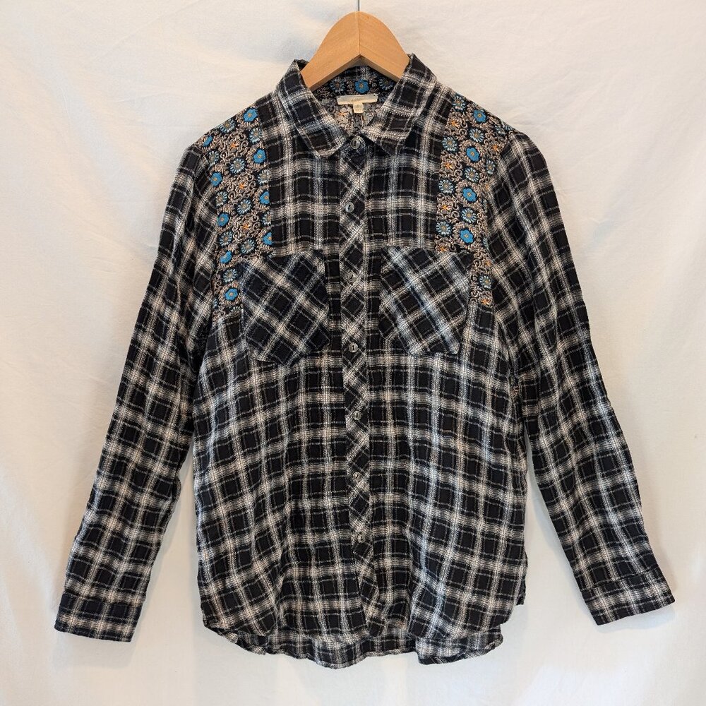 Mystree Plaid & Floral Pattern Button-Down Shirt